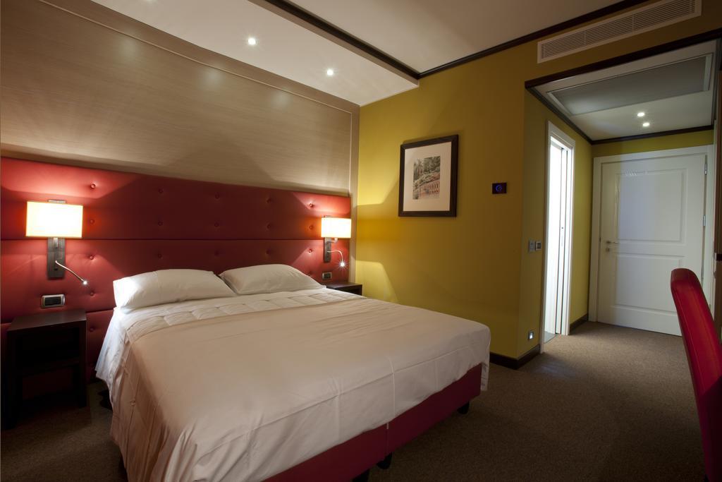 Double or Twin Room,195505915:JPEG